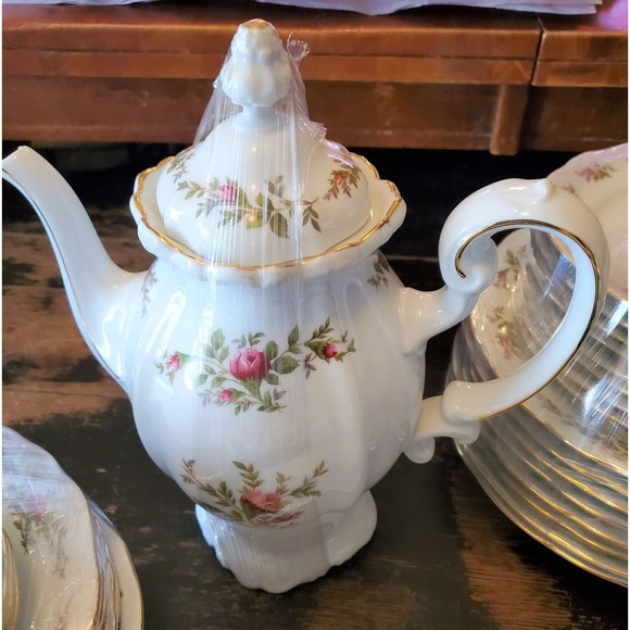 Vntage Johann Haviland Bavaria Germany Moss Rose Pink Floral Gold Trim 67 Pieces - Picture 3 of 10